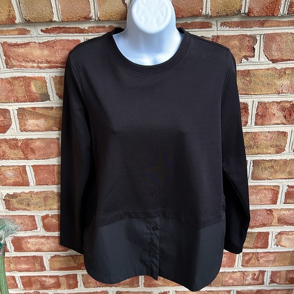 Athleta black long sleeve dress shirt sweatshirt top tunic. Small